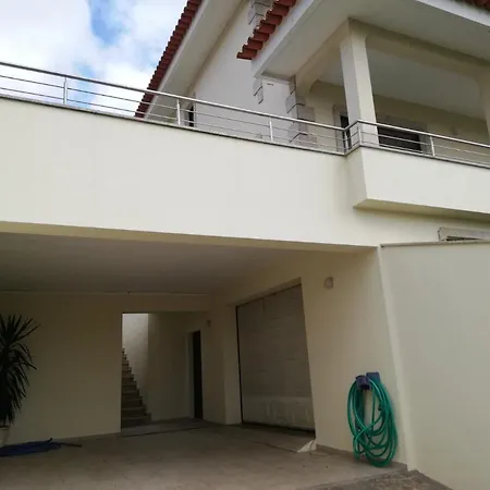 Casa Rua Da Capela