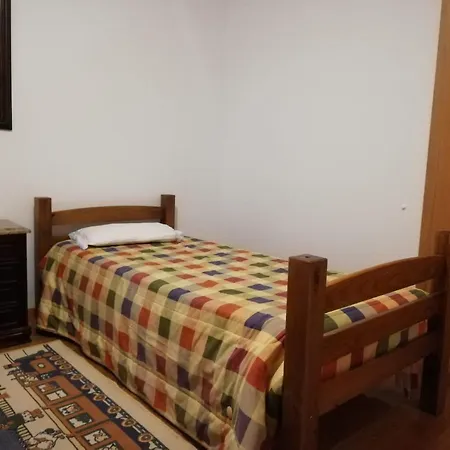 Casa Rua Da Capela *