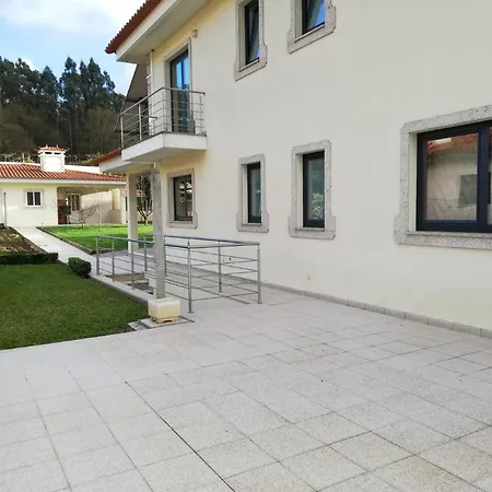 Casa Rua Da Capela